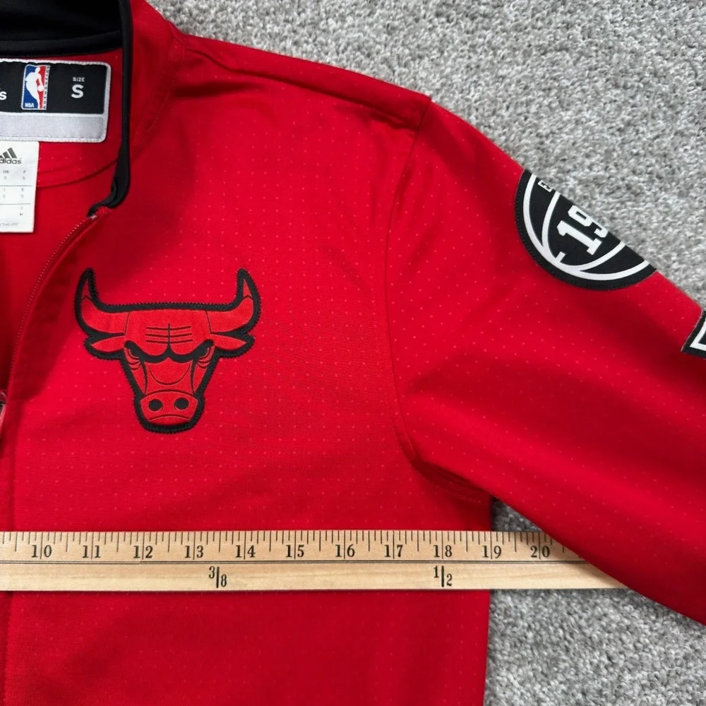 Adidas Chicago Bulls 2015 NBA On Court Warm Up Jacket Mens S Championship